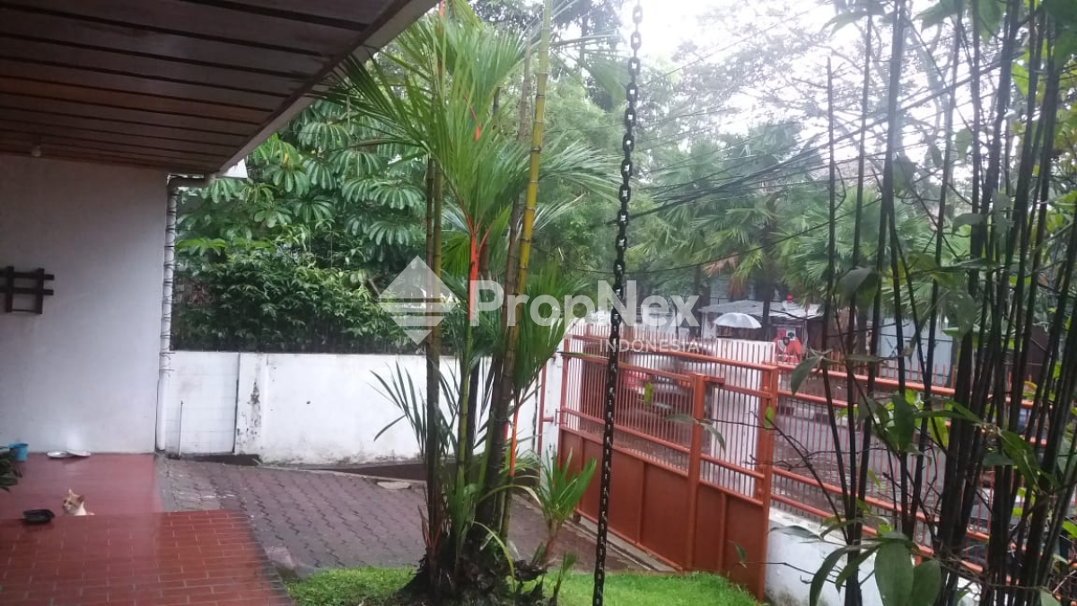 Jual Rumah Lokasi Strategis di Malabar — foto 3
